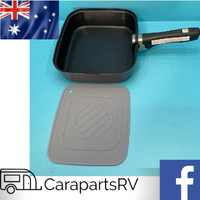 SMARTSPACE - SPACE SAVING COOKWARE KIT. FRYPAN, DETACHABLE HANDLE AND SILICON MAT